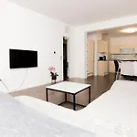 Jozak Apartment *