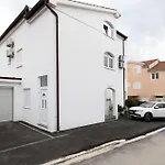 Apartment Jozak